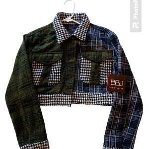 BBJ-Los Angeles Womens Cropped Plaid Houndstooth Jacket. Size Small.